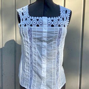 Women's Lace White Sleeveless Top with Lace and Crochet details